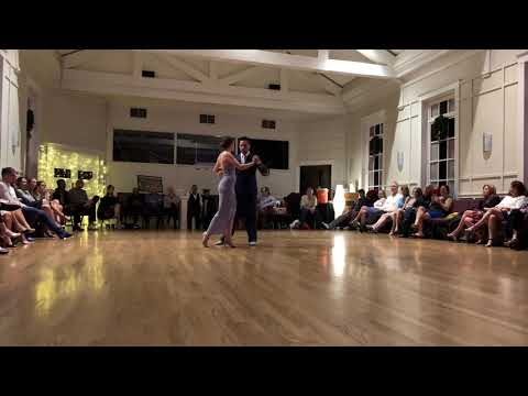 Lindsey & Ricardo Performance :: Milonga Conexión :: Friday 12/6/19 :: Austin, Texas