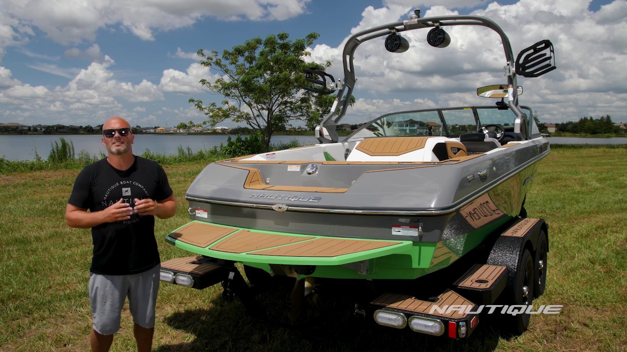 Видеотур по Nautique 200