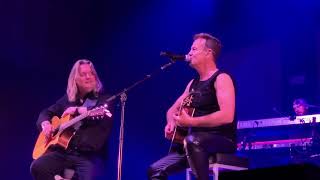 Download lagu Jason Donovan - rhythm of the rain mp3