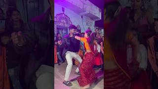 Husband wife ka aisa dance sare  log dekhte hi rah gaye🔥👏🏻|| #aryanrj #shorts