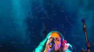 Mais um Lamento - Céu (08/04/2008 Porto Alegre)