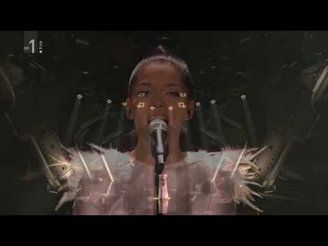 INA SHAI – COLOUR ME