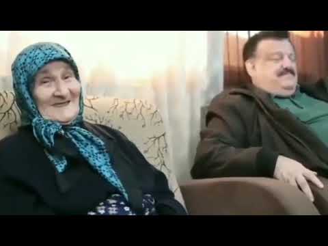 دیدار صمیمانه ناصر وحدتی آوازخوان با مادر گیلانی با صدای ملکوتی