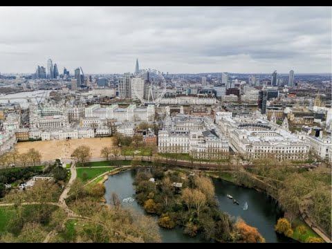 A Walk Through Time in St James's Park (The Royal Parks)