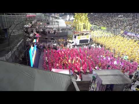 Tom Maior 2020 - Bateria no desfile oficial - #desfileSP2020