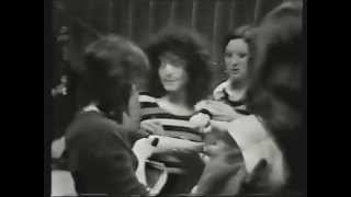 Marc Bolan &amp; T.rex backstage (1971)