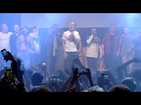 Artister hyllet Mads Hansen på Rockefeller