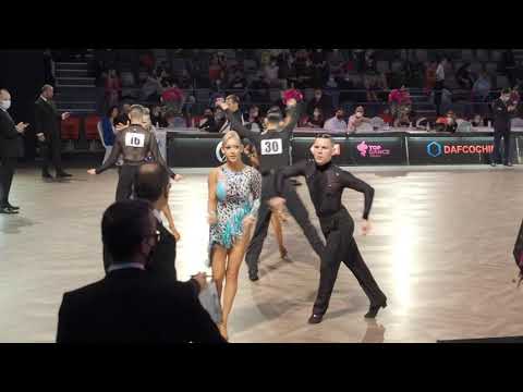 Riccardo Perretta  - Julia Mozdyniewicz  ITA