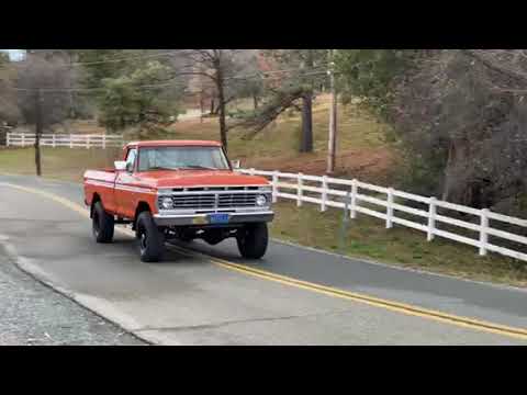 1974 Ford F-250 Custom 4×4 by Surfwatch