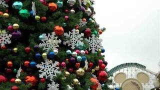 Christmas Carols - Rockin' Around the Christmas Tree