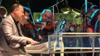 Videoklip: Michal David - Vidím tě všude s textom piesne Videoklip Michal David - Vidím tě všude s textom piesne