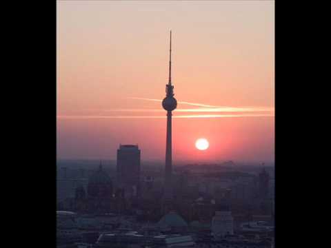 Tolga Baklacioglu & Michael Nagler - Organismal