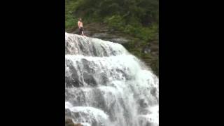 preview picture of video 'Highest Waterfall Cliff Jump.'