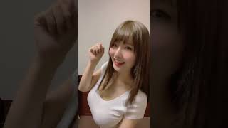 TikTok 巨乳ダンスに魅入っちゃう
