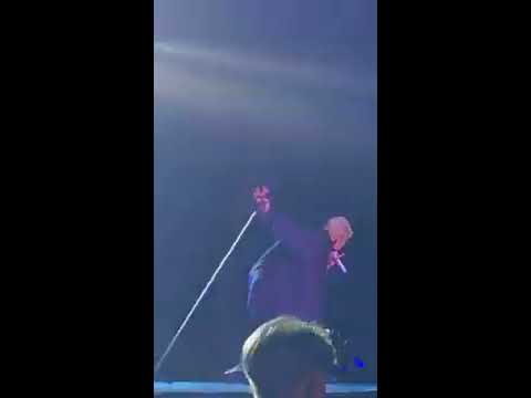 200118 WINNER CROSS TOUR IN KL HOONY SOLO STAGE - SERENADE