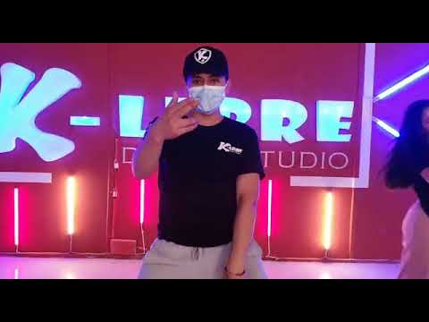 Coreogria-Calentón-Urba y Rome-Ivy Queen- Calentón