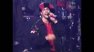 New Kids On The Block - Never Gonna Fall In Love Again Live 1990