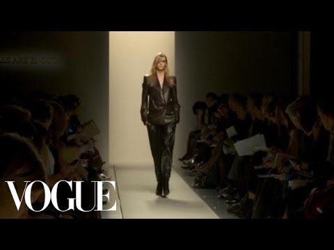 Fashion Show - Bottega Veneta: Fall 2010 Ready-to-Wear