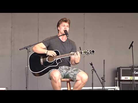 Nico Grund  Live @Cologne Pride 2017 – Faith (George Michael)