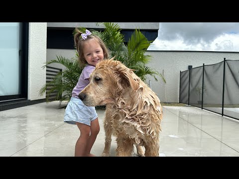 ★ DORA GAVE PANDORA A BATH FOR THE FIRST TIME ★ ISADORA MASUDINHA ★