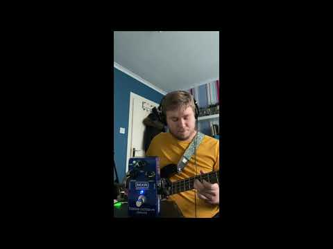 Jamming with the MXR Bass Octave Deluxe Pedal