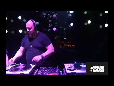 Adriano Pagani Vinil Set live
