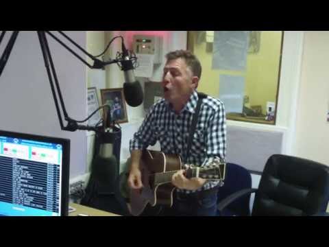 chris weller the thin man of alcatraz live sessions with alan hare hospital radio medway