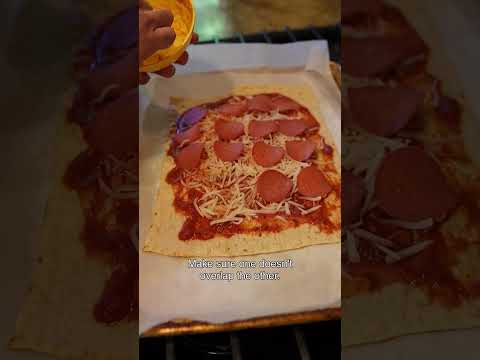 Thin Crust Pepperoni Pizza ￼🔥388 calories, 49g protein, 30g carbs & 8g fats. IG handle @coach.masi