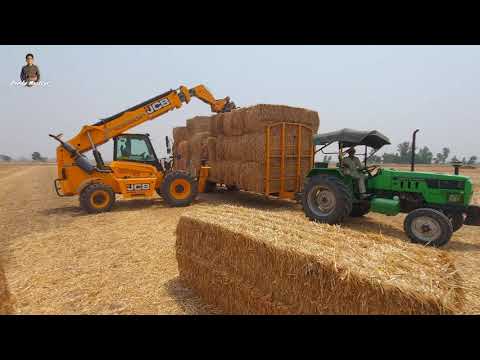 JCB Telehandler 530-110 Loading Straw Bales | JCB Loadall