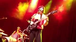 WILD FLAG - &quot;Boom&quot; live 4/18/12