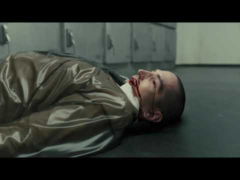 Blade Runner 2049 Luv's killing of Coco, simply by cracking the back of his neck