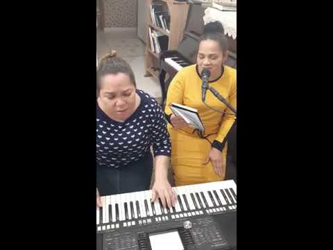 Meire e Tiele - Hinos 55, 157, 162, 02, 142, 369, 31 e outros