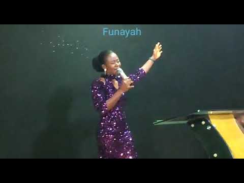 Funayah ministering "Ikuku oma" "The good wind"