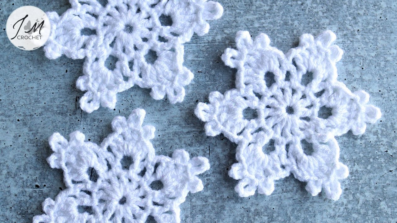❄️How to Crochet a Simple and Easy Snowflake