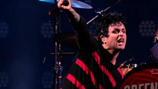 GREEN DAY - &quot;Let Yourself Go&quot; [Live | Reading Festival]