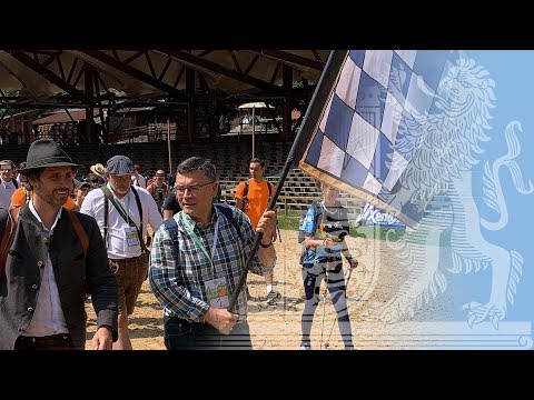 Staatsminister Dr. Florian Herrmann beim Löwenmarsch - Bayern