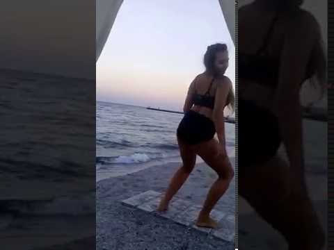 Bunda... . JOGA BUNDA. reggae dance ..Quadradynho...... .AfroHouse- Dance4World