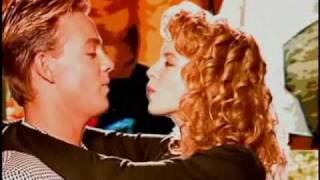 KYLIE MINOGUE y JASON DONOVAN (español subtitulado) Especially for you