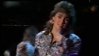 Laura Branigan - Maybe tonight (Live at Nöjesmassakern) 1985-11-08
