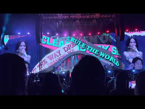 230610 TWICE - QUEEN OF HEARTS - 5TH WORLD TOUR READY TO BE LA