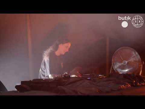 Dana Ruh | themuddshow x Butik