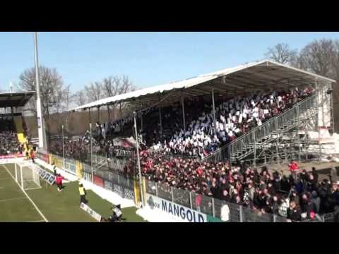 Choreo vor Pauli-Heimspiel