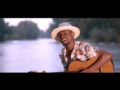 BASSI IVO - Simao Poulo ft Tanael - [clip officiel]