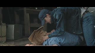 The Devil All the Time (2020) - Tom Holland's Brutally Badass Fight Scene video