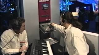 Video thumbnail for Roland MC-80 Promo (1999) by Perfect Circuit