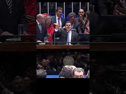 FIM DA ESCALA 6X1: ALCOLUMBRE ABRAÇA PETISTAS