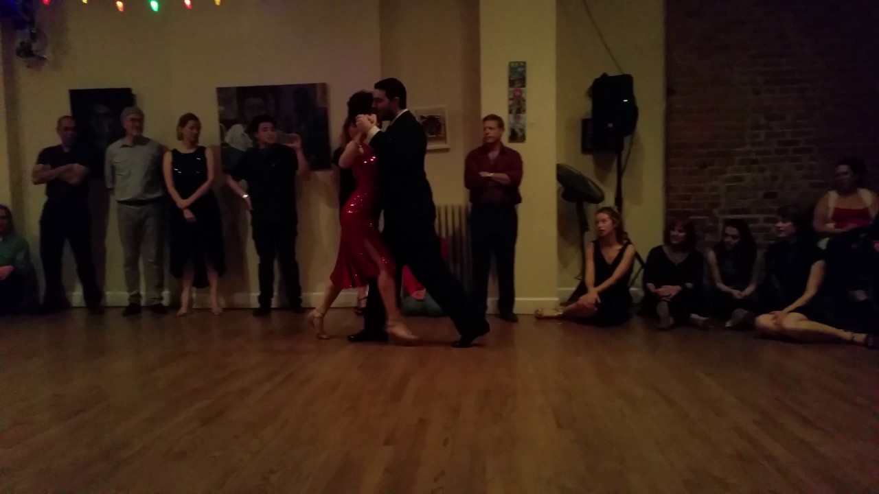 Argentine tango: Florencia Borgnia and Marcos Dario Pereira - Jugando Jugando