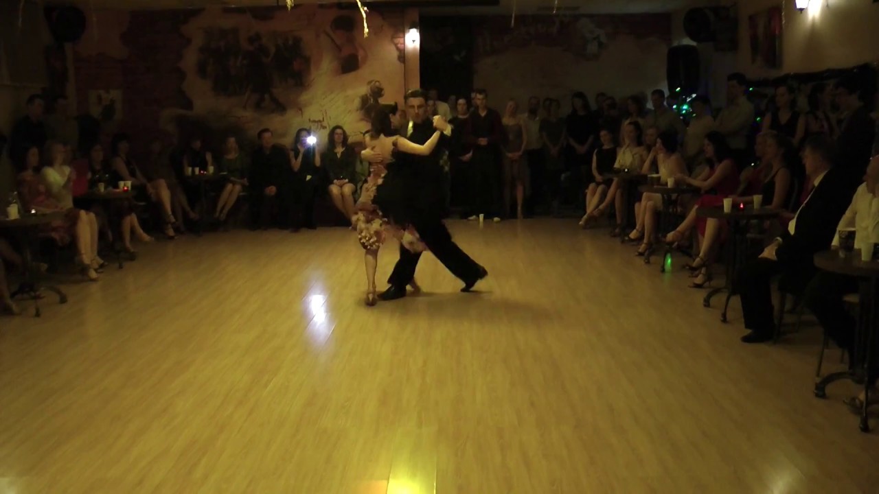 Sergey & Anna Sokhnenko, Juan D'Arienzo - No llores madre