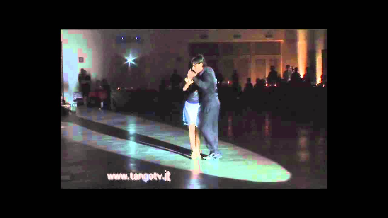 i-Grande Encuentro de Tango V video2 esibizione Eloy Souto y Laura Elizondo.mov