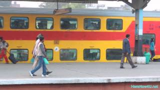 preview picture of video '2013.02.12  Delhi Cantt. Railway Station'